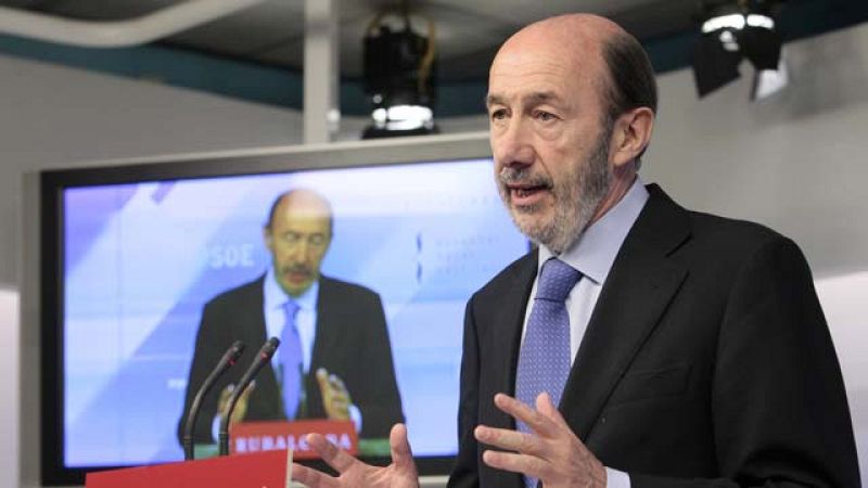 Rubalcaba propone crear un consejo de alcaldes para sustituir a las Diputaciones provinciales