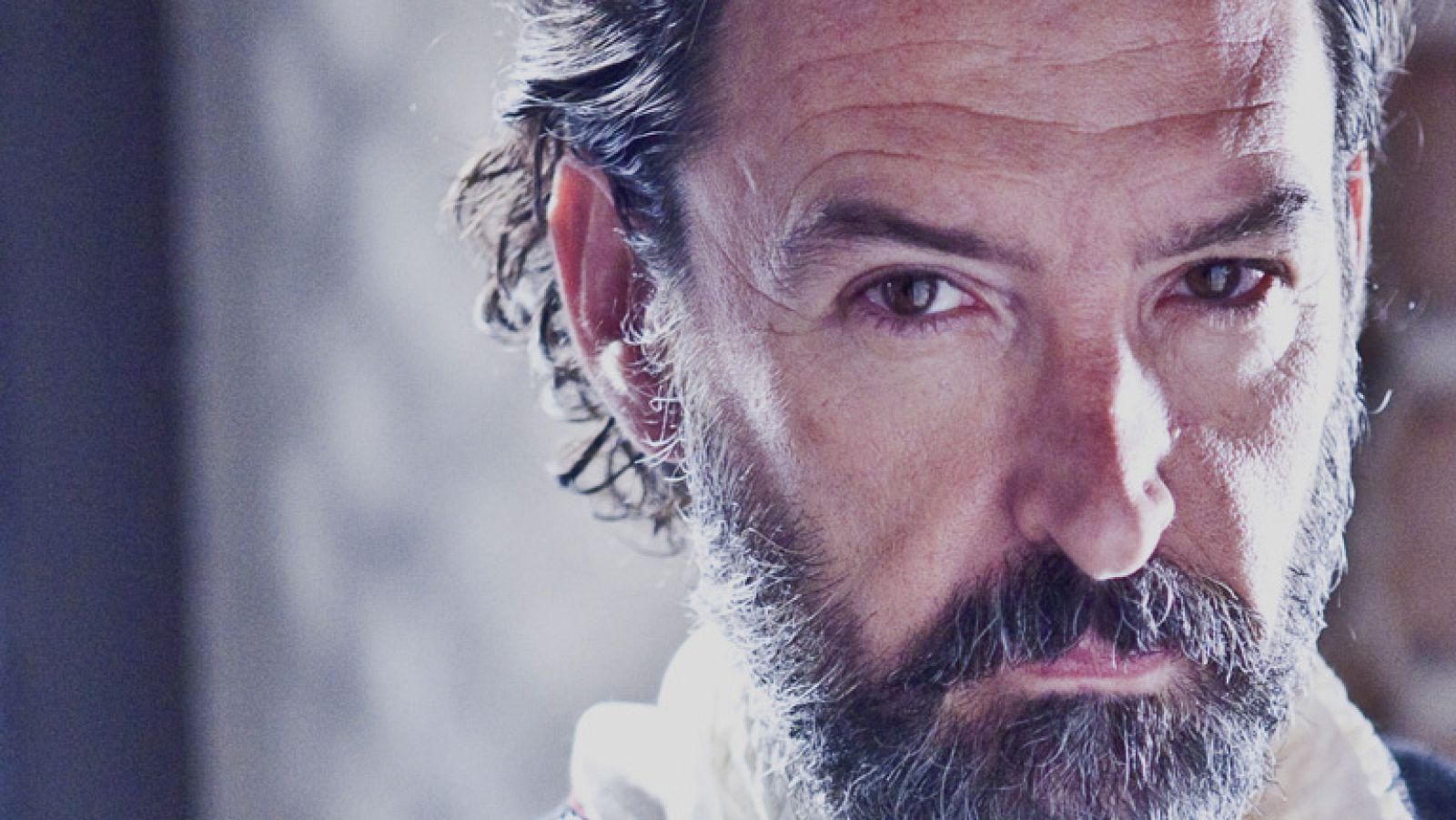 Isabel  - ¿Cómo es Juan Pacheco?