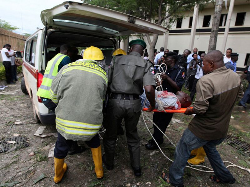 Un atentado con bomba contra la sede de la ONU en Nigeria causa al menos 18 muertos