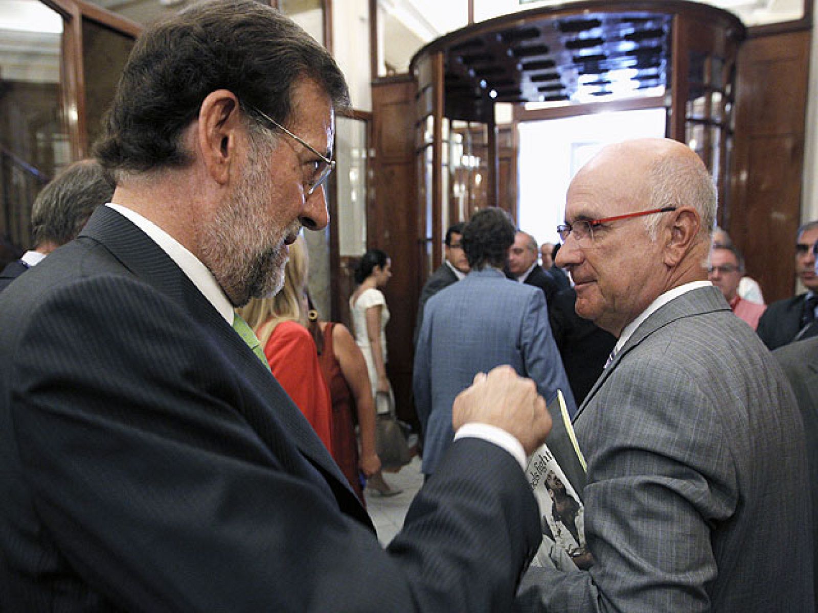 La reforma de la Constitución no gusta a la mayoría del resto de partidos