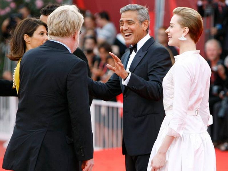 Clooney enamora en la Mostra de Venecia con su filme de política turbia 'Los idus de marzo'