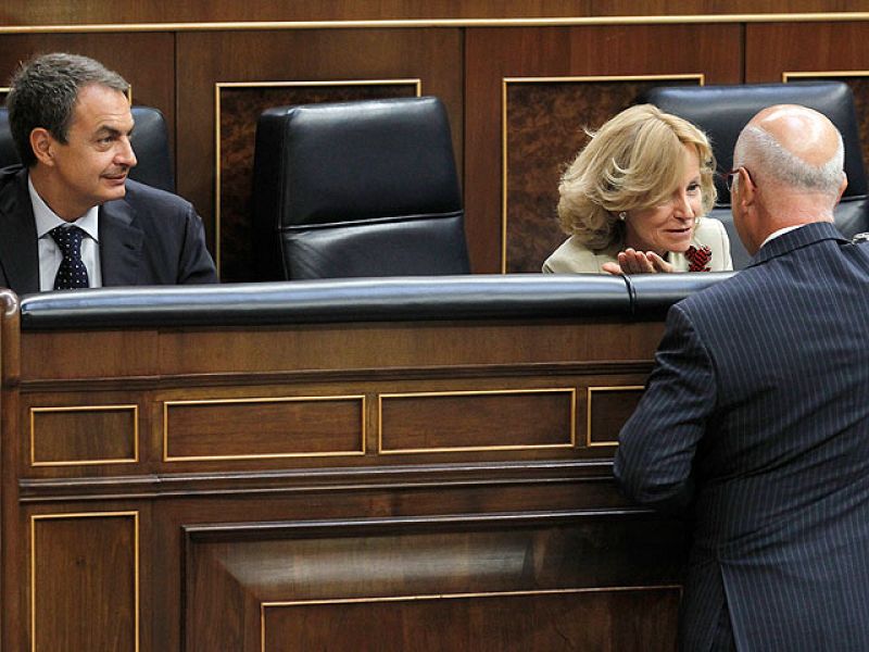 El Gobierno negocia para que CiU no rechace la reforma constitucional