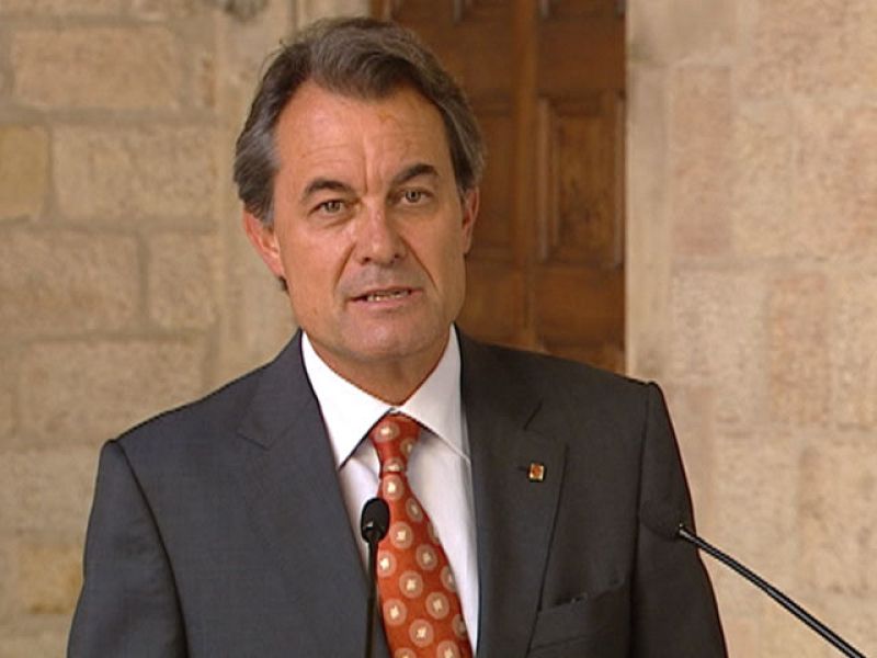 CIU acusa a PSOE y PP de aliarse contra la inmersión lingüística en Cataluña