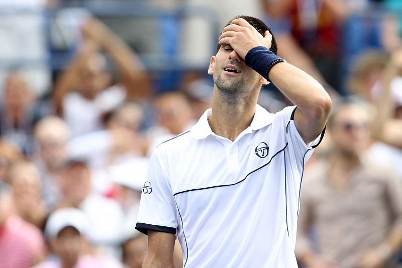 Djokovic tuvo que pelear para meterse en los cuartos de final