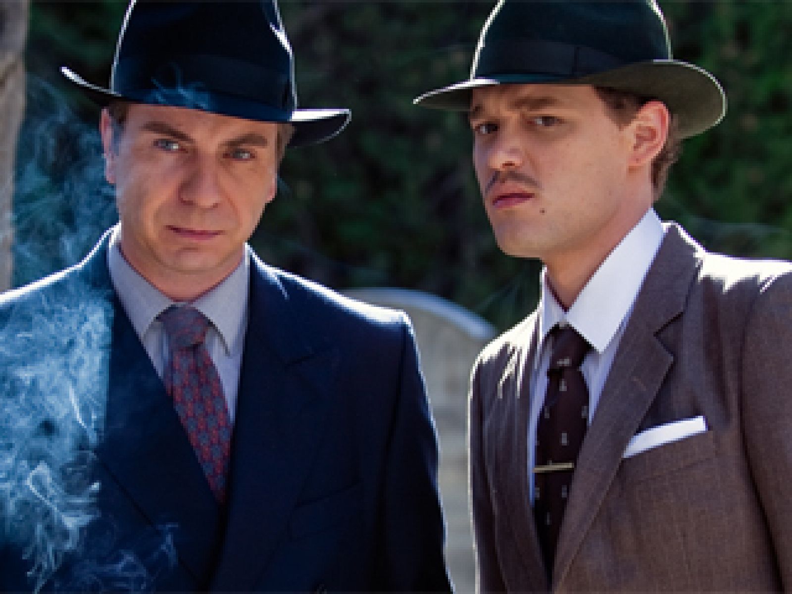 Amar - Héctor y Bonilla, los detectives de 'La muerte a escena'