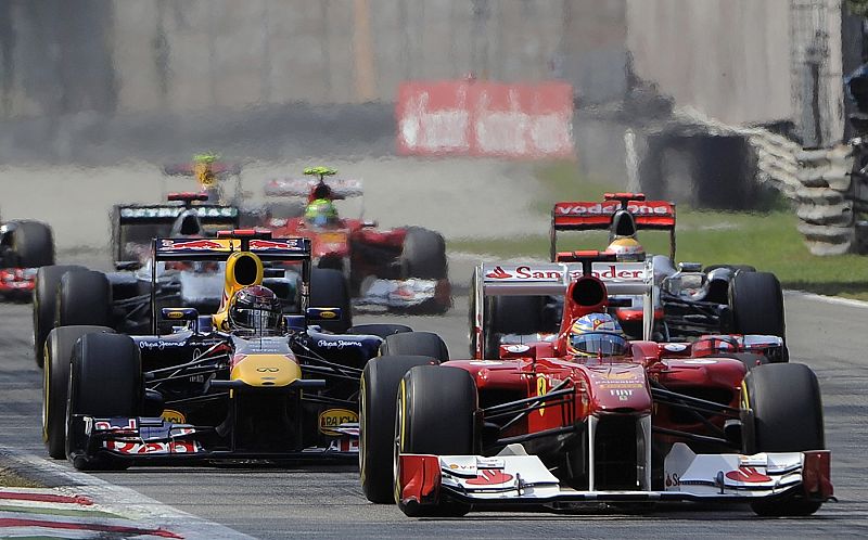 Vettel alcanza en el GP de Italia su octavo triunfo de la temporada y Alonso accede al podio