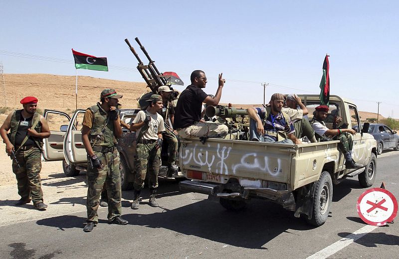 Los rebeldes libios negocian la rendición de Sirte sin derramamiento de sangre