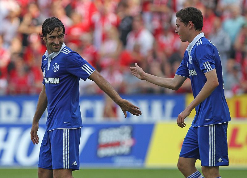 Ginés Carvajal: "Raúl tendrá algún papel dentro del Real Madrid cuando se retire"