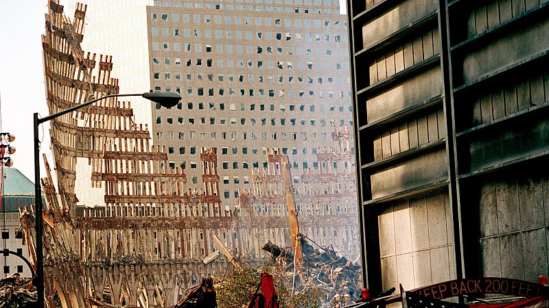 En Portada. "Un año del 11-S"