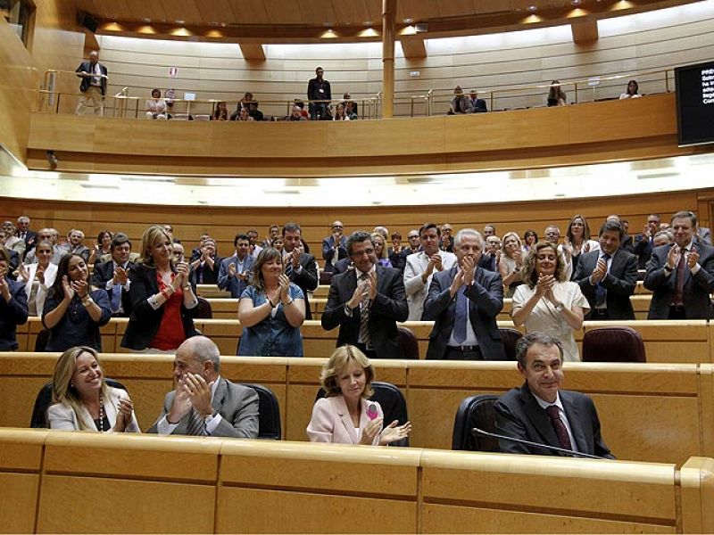 Rodríguez Zapatero se despide del Senado con el deseo de que se reforme en el futuro
