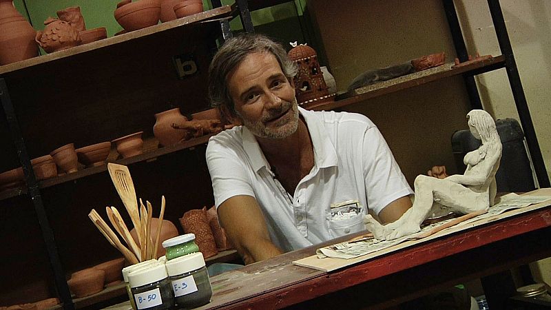 Diez años de vida de los Alcántara, vídeo a vídeo