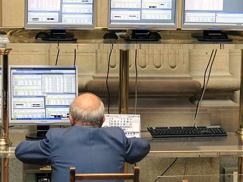 Grecia vuelve a provocar pérdidas en las bolsas, que esperan una solución desde la UE