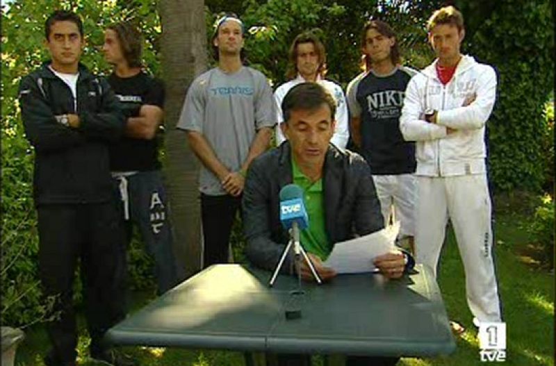 Los tenistas españoles se plantan ante la Federación por la polémica de la Davis