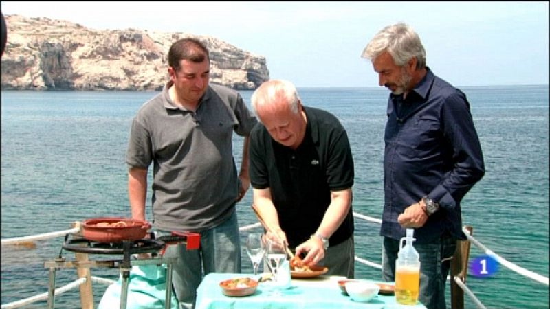 'Un país para comérselo' visita Mallorca, la tierra de atardeceres rojos