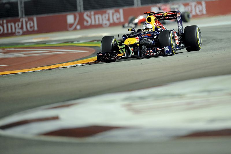 Vettel logra su undécima 'pole' del año; Alonso saldrá quinto
