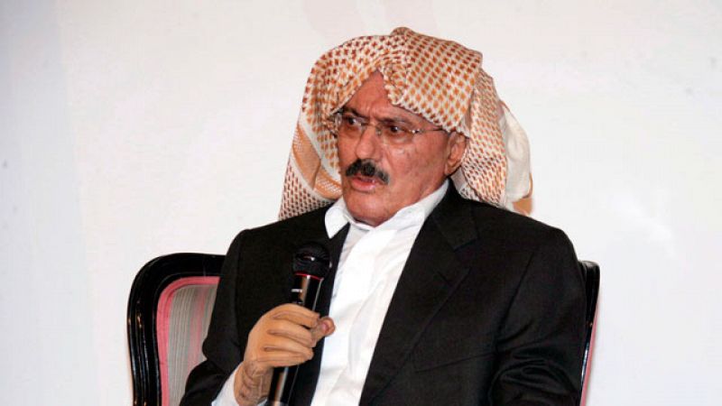 Saleh mantiene su compromiso de llevar a cabo un traspaso pacífico de poder en Yemen