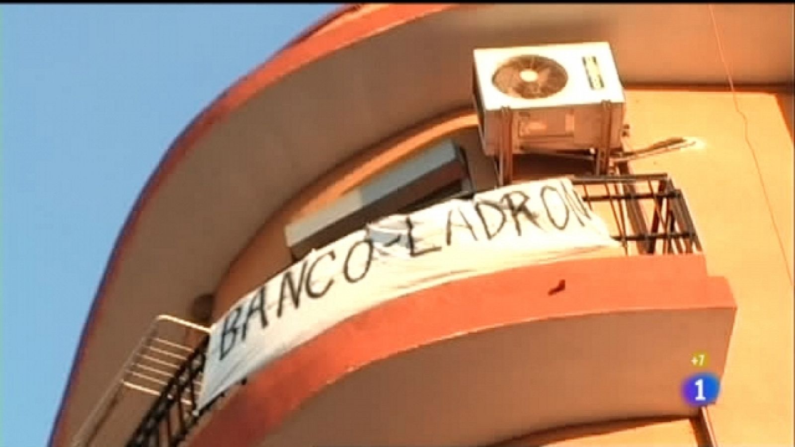 Comando Actualidad - Desahuciados, ¿y ahora qué? - Ver ahora