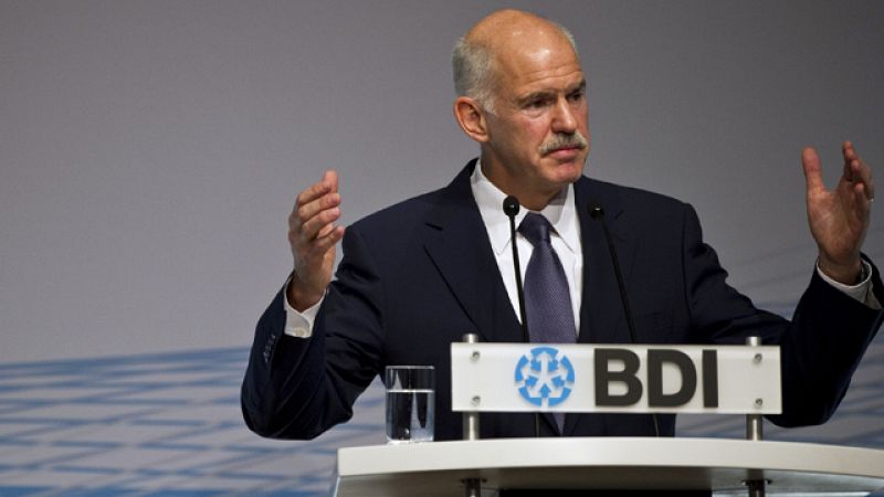 Papandreu pide el reconocimiento del "enorme esfuerzo" de los griegos ante la crisis