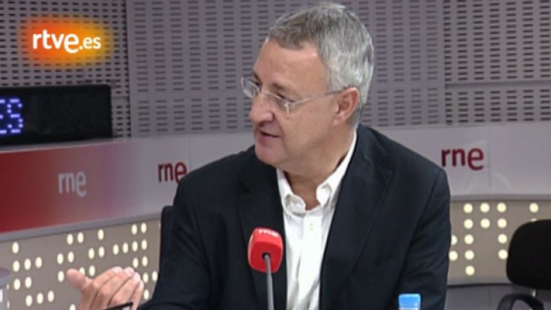 Jesús Caldera en RNE: "El PSOE no es partidario de recortar sanidad ni educación"