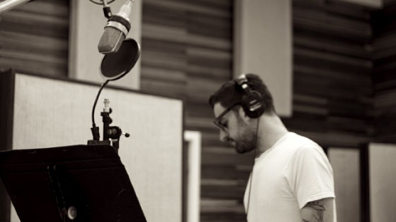 L.A. cambia coordenadas y sonido en su nuevo disco