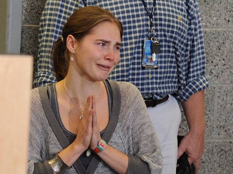 Amanda Knox, a su llegada a EE.UU:  "Quiero dar las gracias a todos los que creyeron en mí"