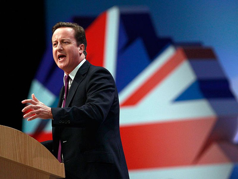 Cameron promete que "Reino Unido no entrará en el euro mientras sea primer ministro"