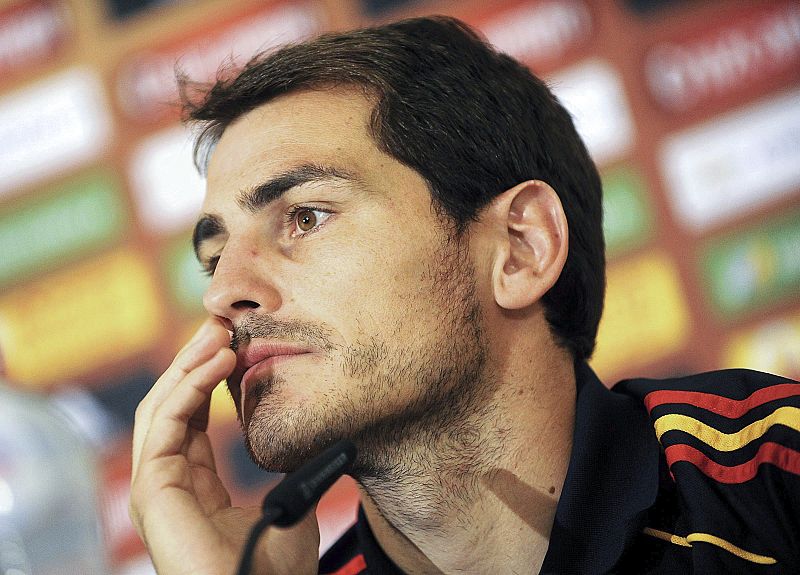 Casillas, a dos partidos de Zubizarreta: "No es obsesión pero sí especial"