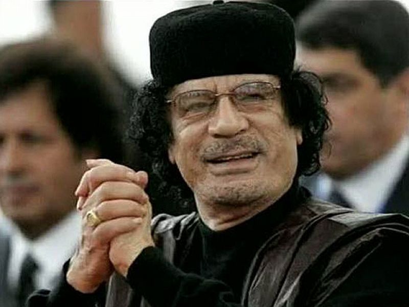 Gadafi advierte a los líderes de los países del Tercer Mundo que correrán su misma suerte