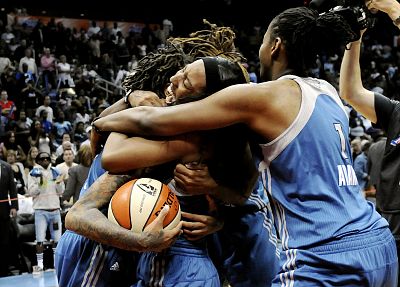 La espa�ola Sancho Lyttle se queda sin t�tulo en la NBA femenina