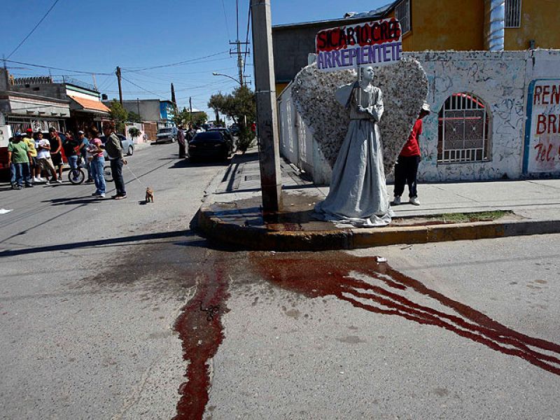 El diario mexicano 'Reforma' cifra en más de 10.000 los muertos por la violencia en 2011