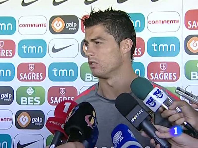 Cristiano Ronaldo: "Los cánticos a favor de Messi son cosa de algunos anormales"