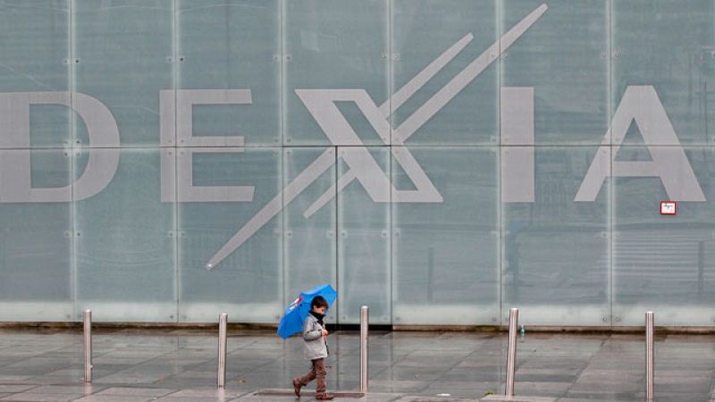 Dexia acepta dividirse en tres y nacionalizar la filial belga ante "la crisis dentro de la crisis"