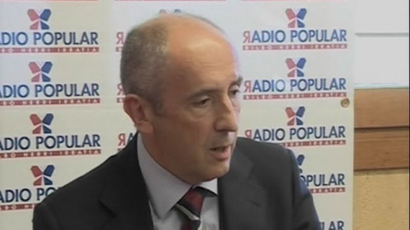 Sáenz de Santamaría ve "normal" que Rajoy se reúna con Urkullu como con otros líderes