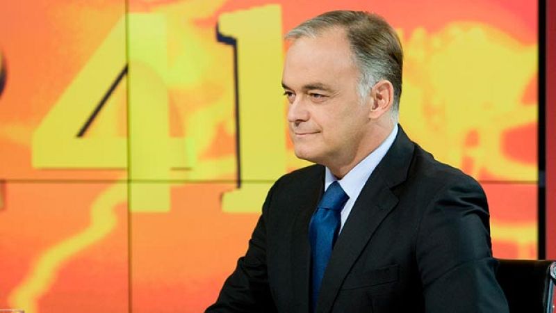 El PP aboga por reducir en 50 el número de diputados y dejarlo en 300