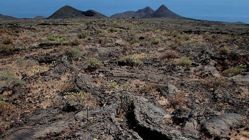 Confirman la erupción submarina en El Hierro, la primera que se produce en España en 40 años