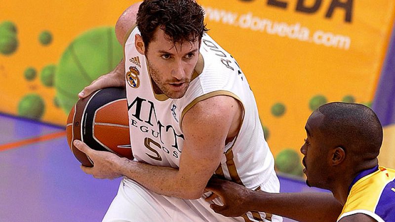 Rudy lidera al Real Madrid y el Caja Laboral cae con estrépito en Zaragoza