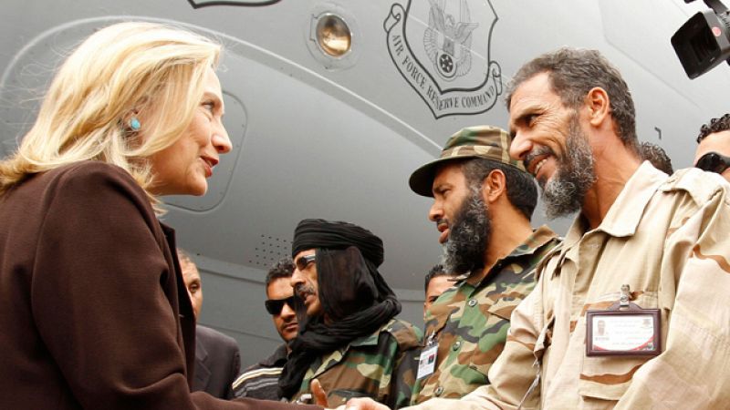 Visita sorpresa de la secretaria de Estado de EE.UU., Hillary Clinton, a Libia