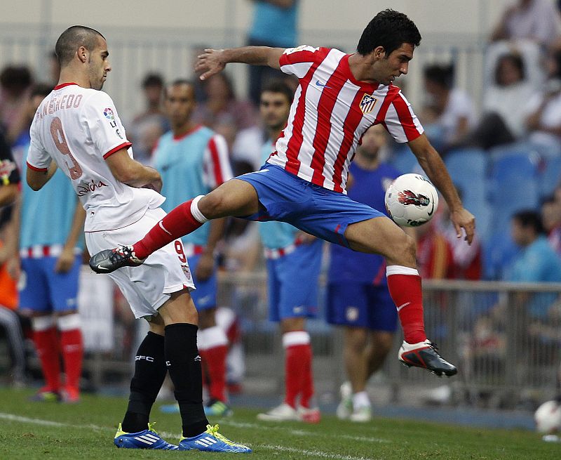 Negredo no podrá jugar contra el Barça