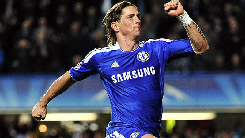 Torres se exhibe en la goleada del Chelsea sobre el Genk