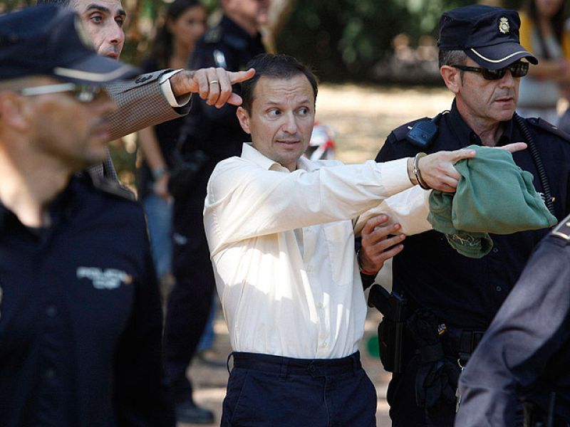 Ingresa en prisión el padre de los menores desaparecidos por un delito de detención ilegal