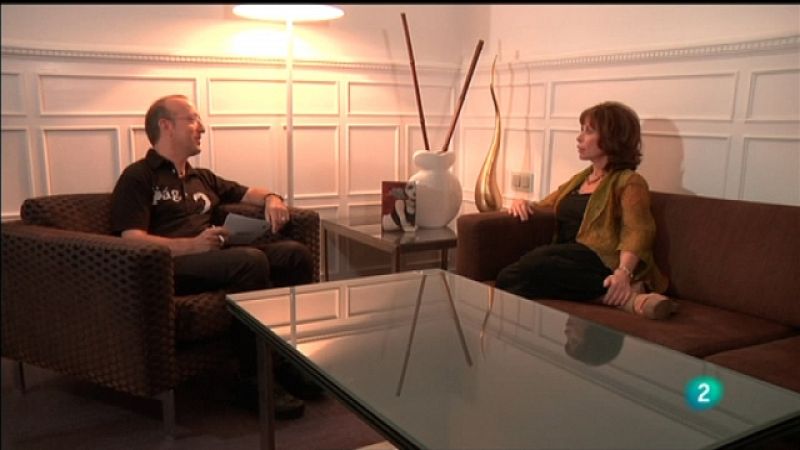 Óscar López: "Las editoriales se reinventan con la crisis: va a ser una temporada muy interesante"