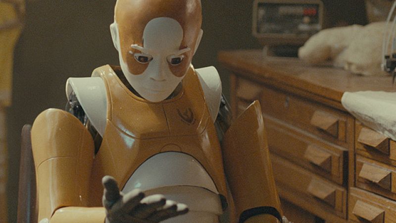 'Eva', robots con sentimientos en el sorprendente debut de Kike Maíllo