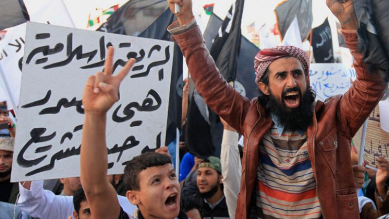 La OTAN confirma que se irá de Libia el 31 de octubre, tras siete meses de misión militar