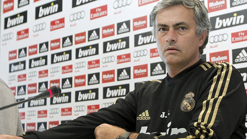 Mourinho: "Nosotros cuando no jugamos bien, perdemos; otros juegan mal y ganan"