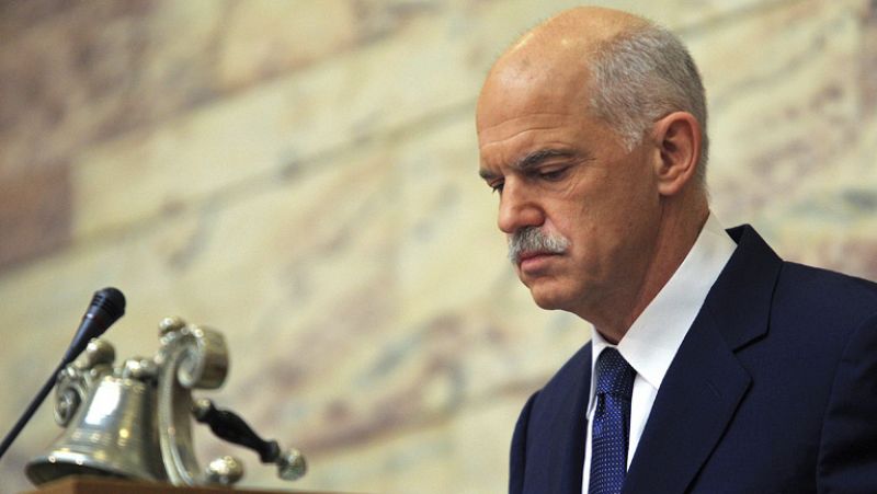 Grecia prepara el referéndum, que se celebraría antes de pactar los detalles del segundo rescate