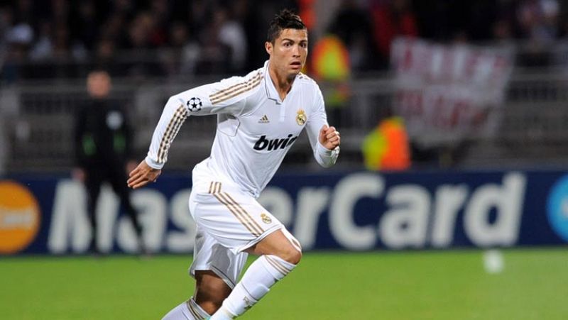 Cristiano Ronaldo marca dos veces el gol 100 con el Real Madrid