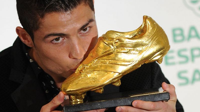 Cristiano Ronaldo recibe su segunda Bota de Oro: "Son goles, no votos"