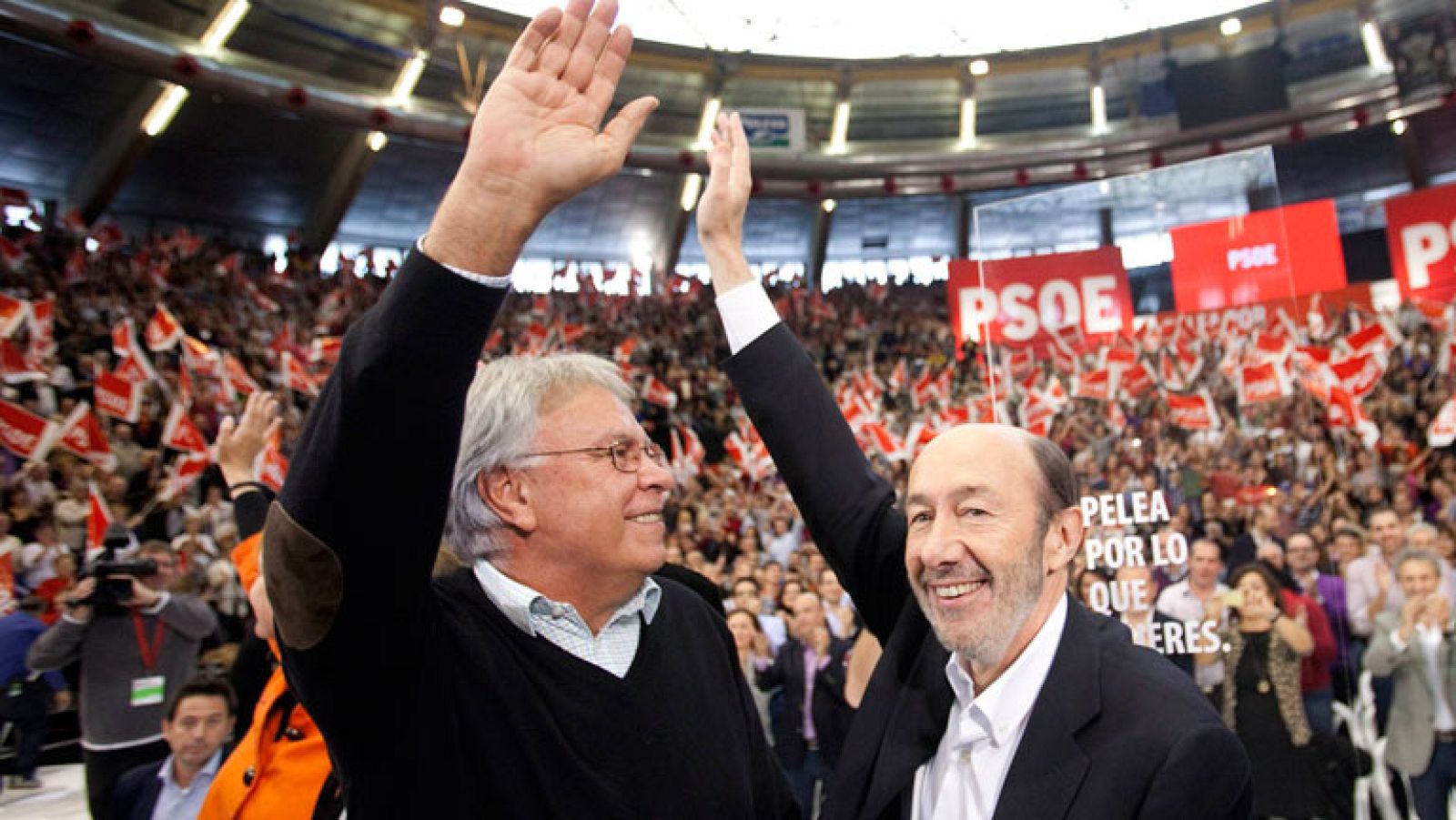 Rubalcaba comparte escenario con Felipe González