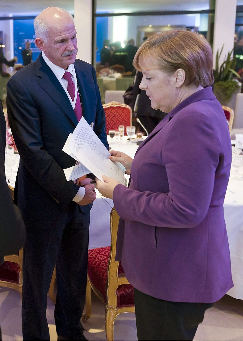 Merkel agradece a Papandréu sus esfuerzos por la estabilización en Grecia