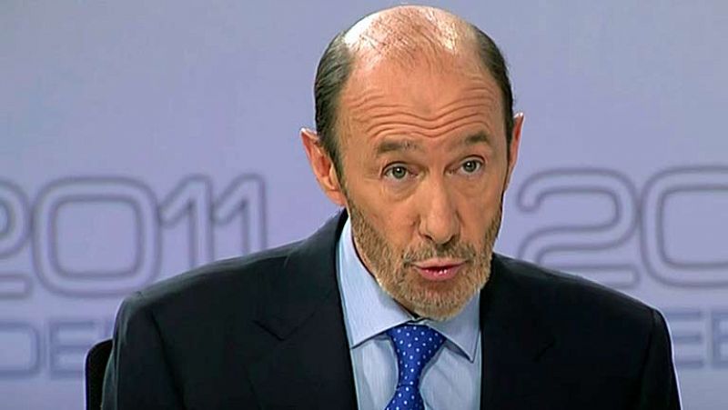 Rubalcaba pedirá a la UE que retrase el ajuste; Rajoy dice que la austeridad será su prioridad